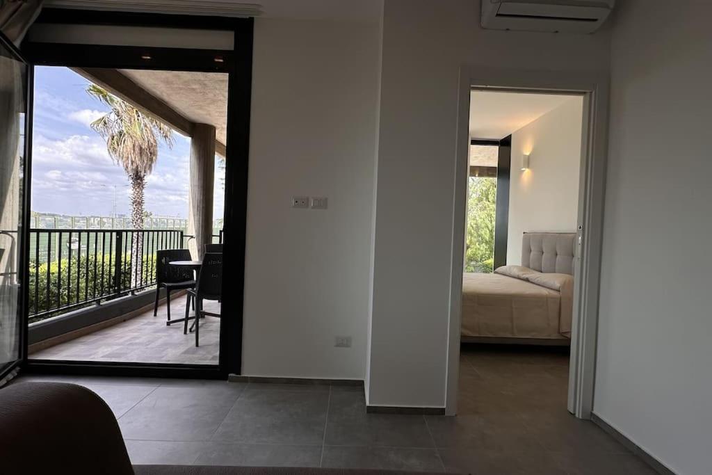Cconforthotels Puglia Promenade Apartment 1 巴里 外观 照片