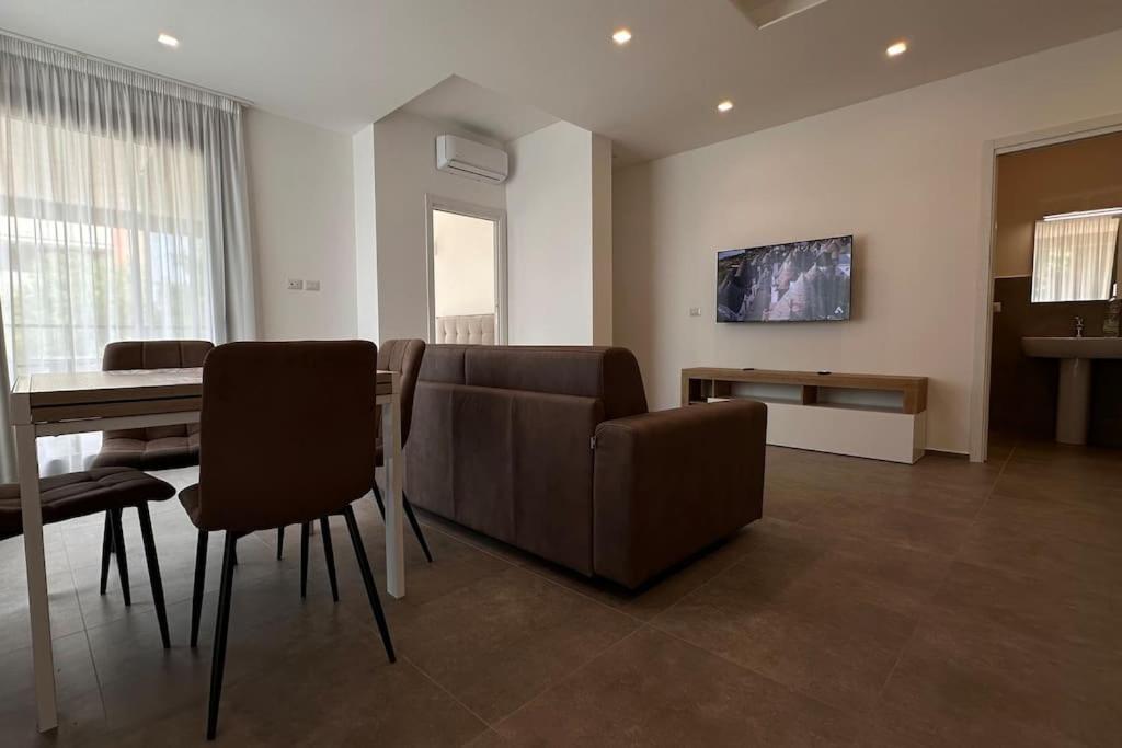 Cconforthotels Puglia Promenade Apartment 1 巴里 外观 照片
